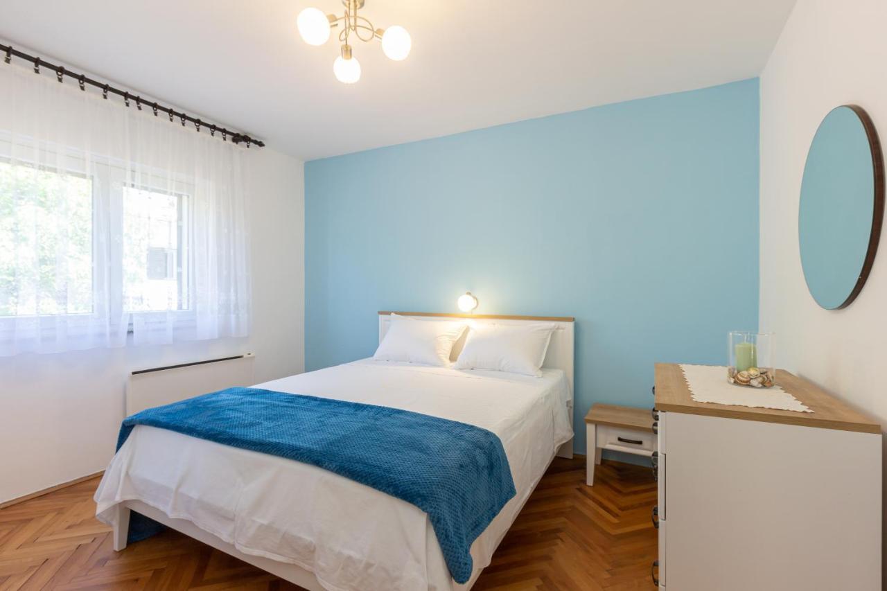 Apartment Beti With Balcony Baska  Bagian luar foto